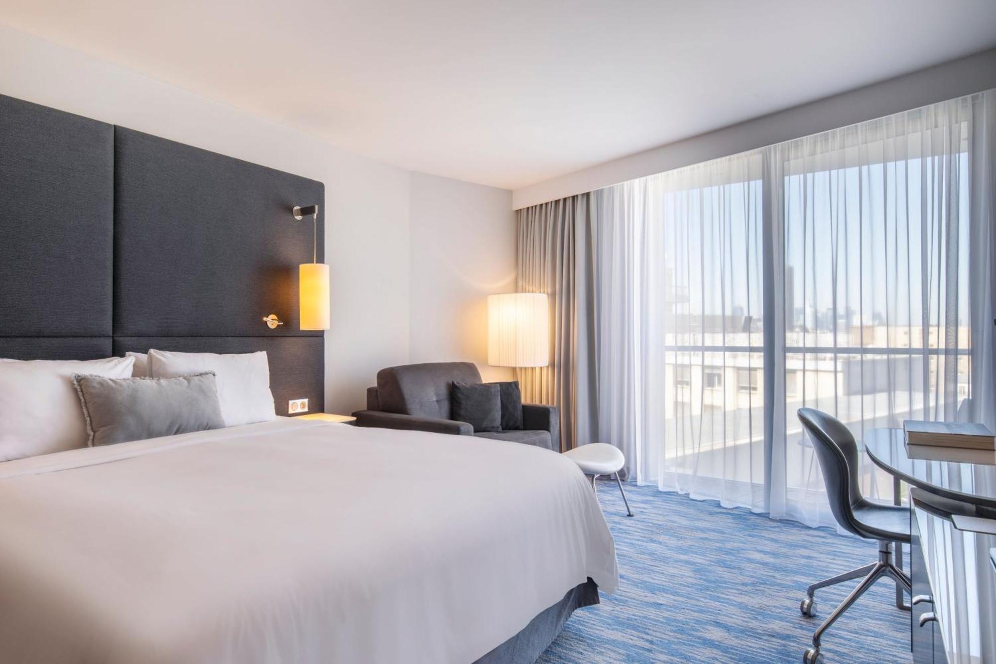 Renaissance Paris Arc De Triomphe Hotel Екстер'єр фото