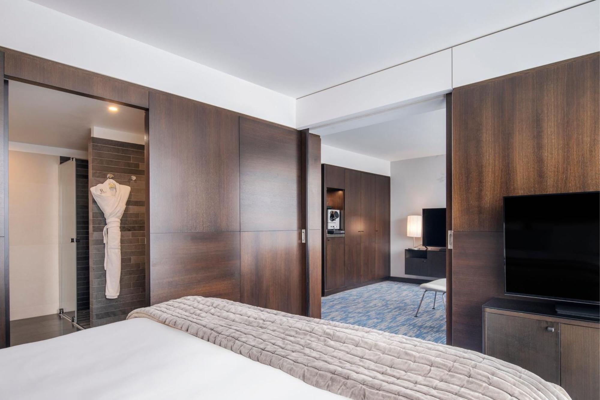 Renaissance Paris Arc De Triomphe Hotel Екстер'єр фото