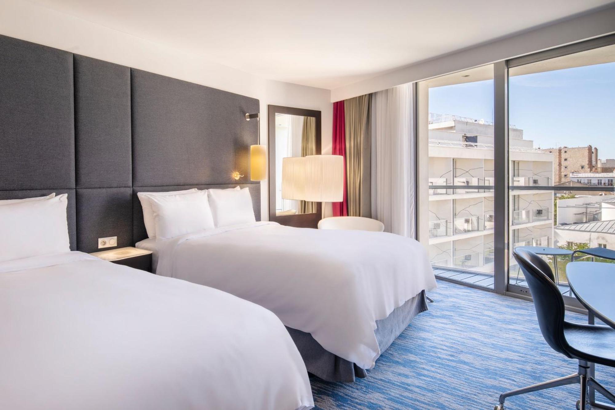Renaissance Paris Arc De Triomphe Hotel Екстер'єр фото