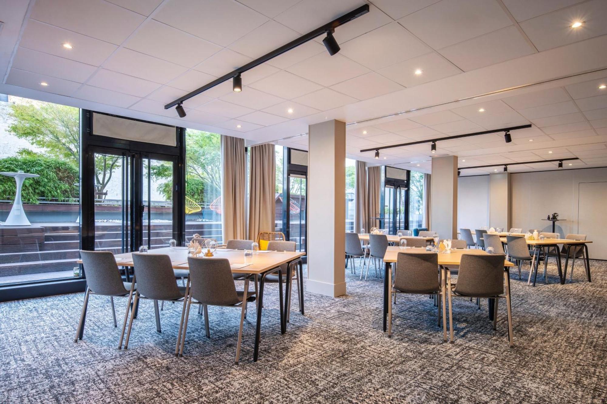 Renaissance Paris Arc De Triomphe Hotel Екстер'єр фото