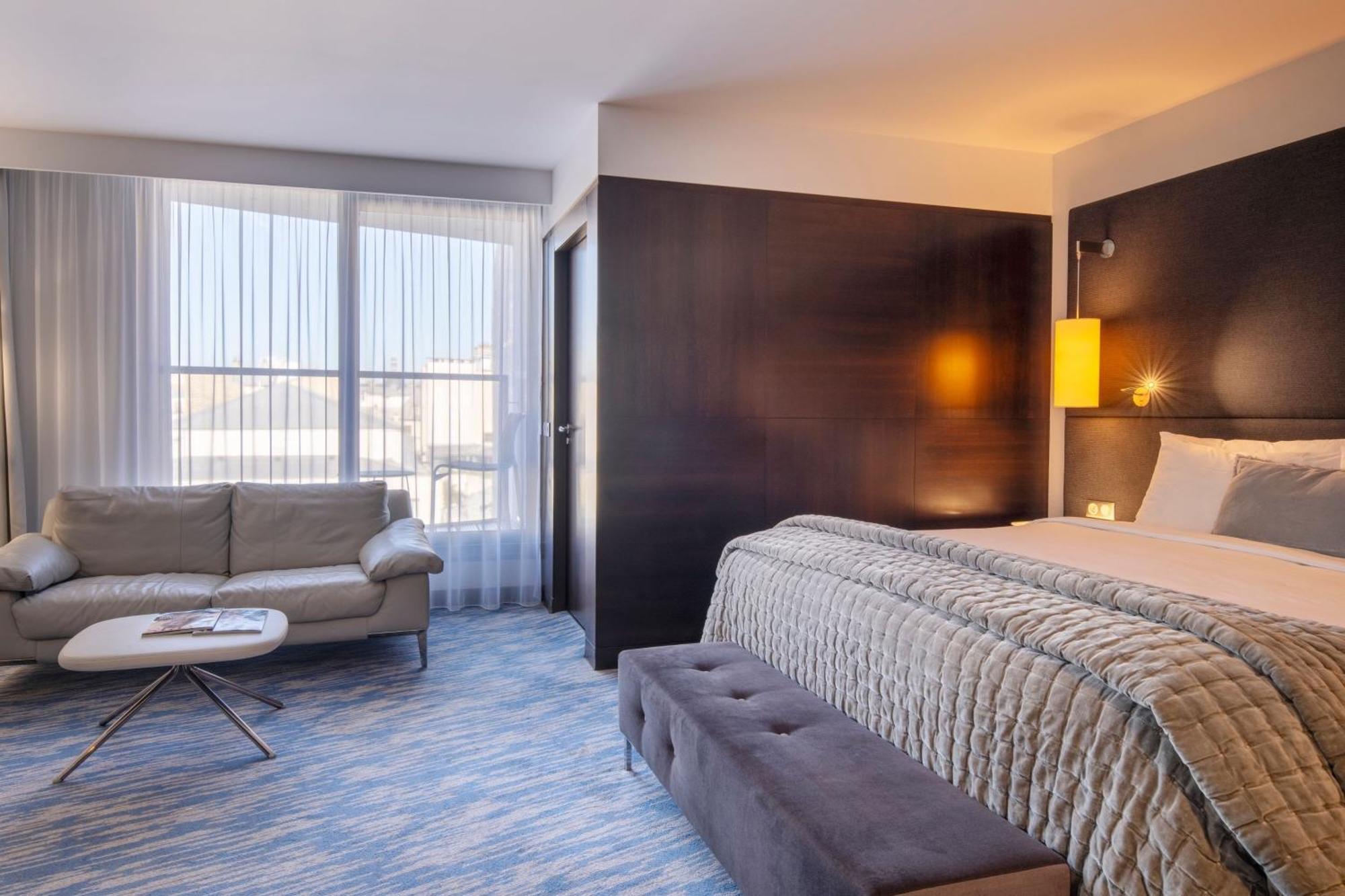 Renaissance Paris Arc De Triomphe Hotel Екстер'єр фото