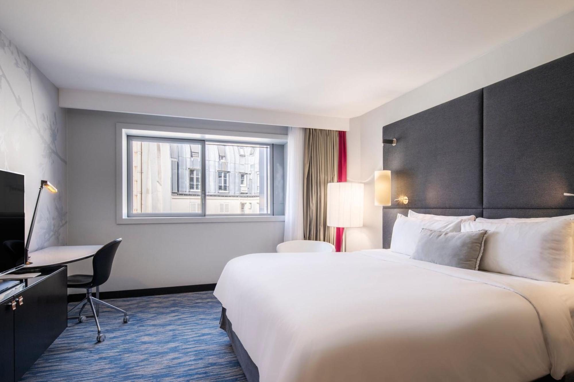 Renaissance Paris Arc De Triomphe Hotel Екстер'єр фото