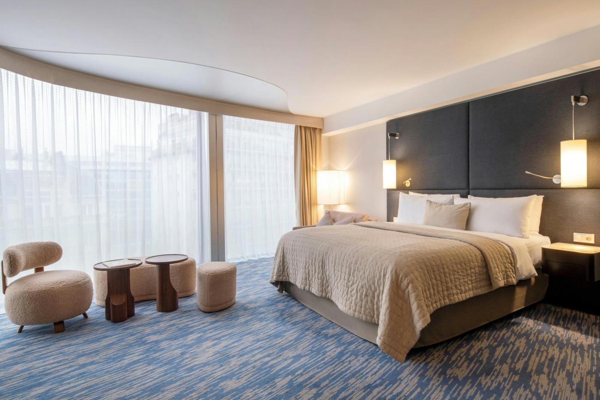 Renaissance Paris Arc De Triomphe Hotel Екстер'єр фото