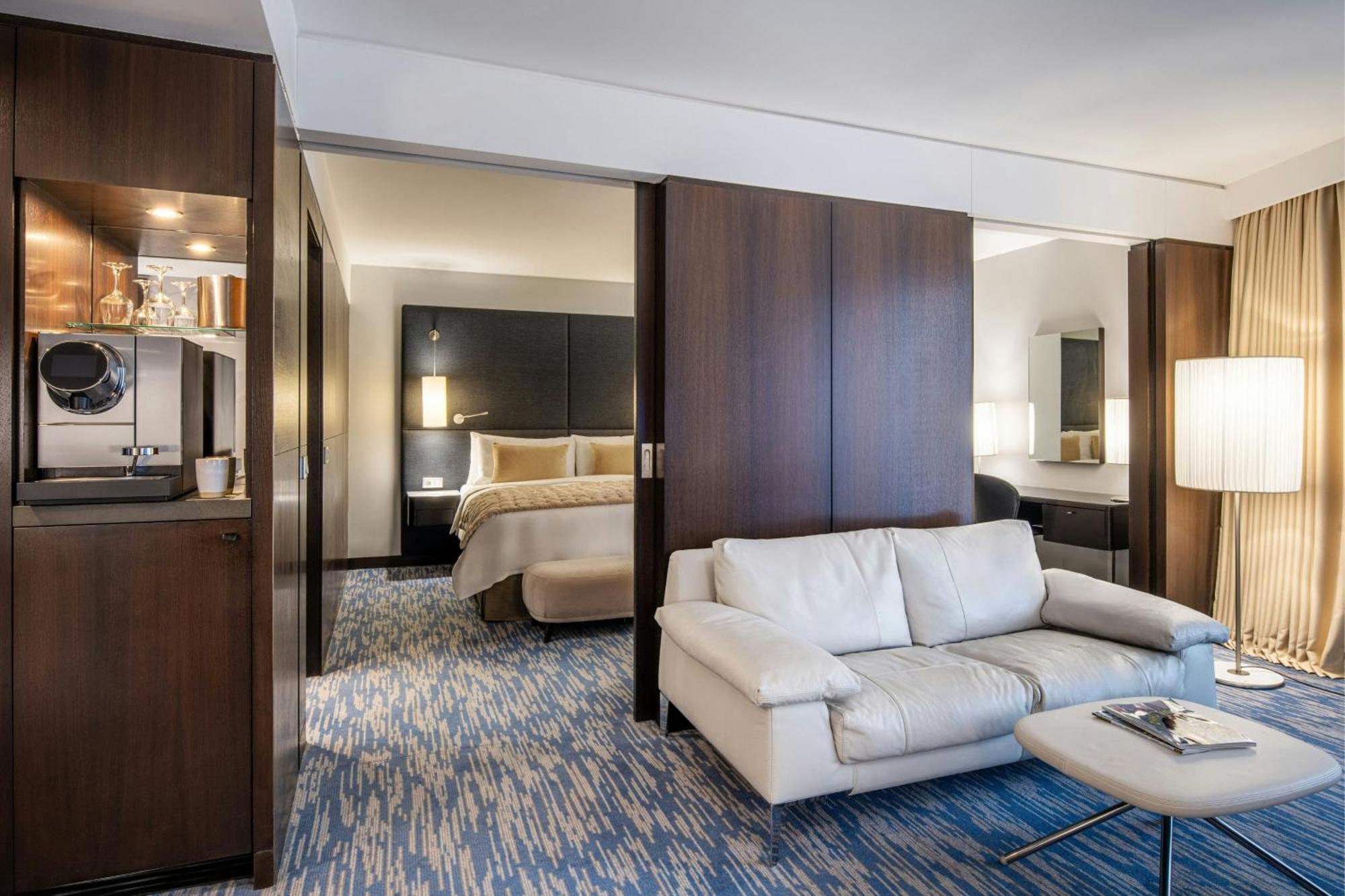 Renaissance Paris Arc De Triomphe Hotel Екстер'єр фото